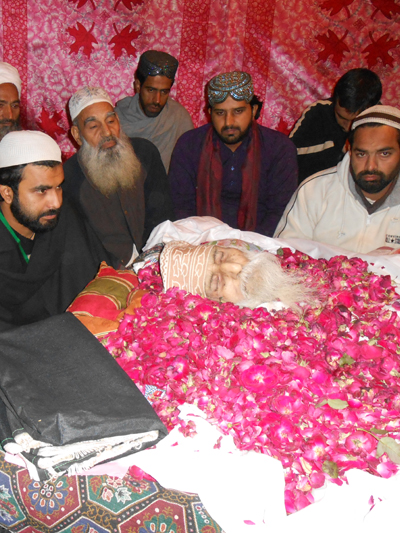 Huzoor Roomi e Asar Hazrat Hakeem Abdul Hai R.A